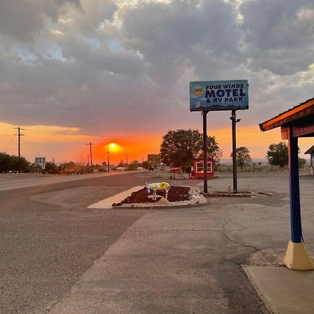 Four Winds Motel & Rv Park Carrizozo Kültér fotó